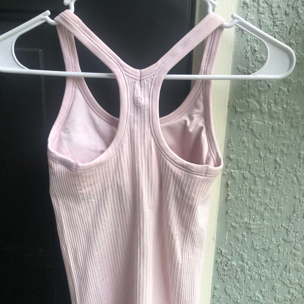 Lululemon ebb to street tank